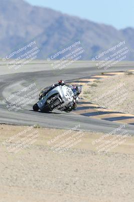 media/Oct-05-2025-CVMA (Sun) [[beeef4f201]]/Race 11-500-400(4)-350 Supersport/